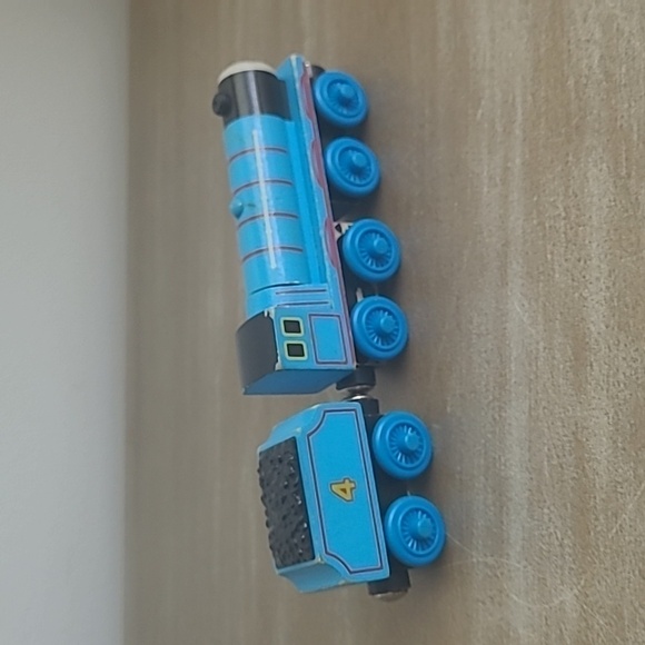 2003 Gordon and Gordon's Tender, Thomas and Friends - Picture 7 of 7